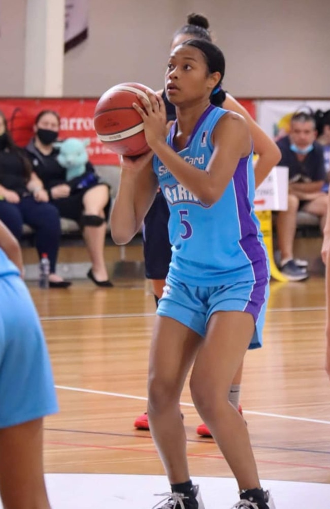 Cairns Dolphins star Taryn Bond.