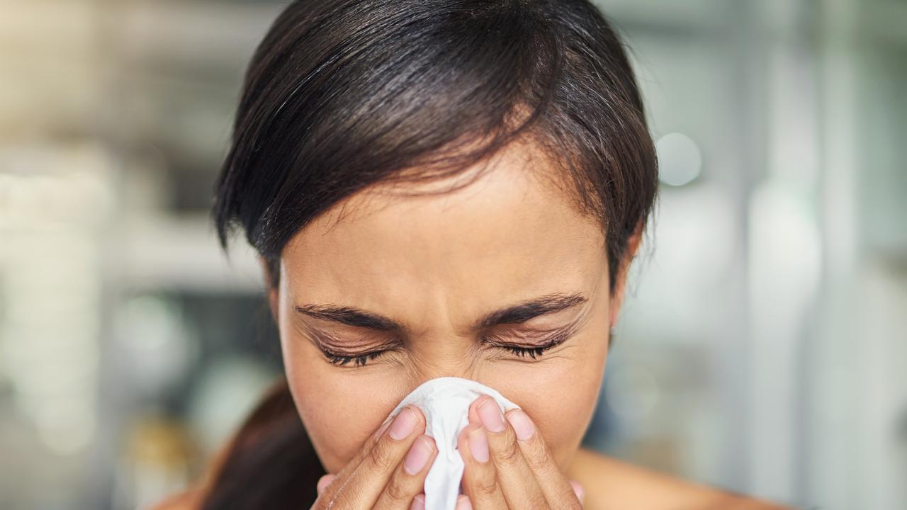 Sezon grypowy 2022: Młodzi Australijczycy kontrolują zachorowania i jak powstrzymać grypę