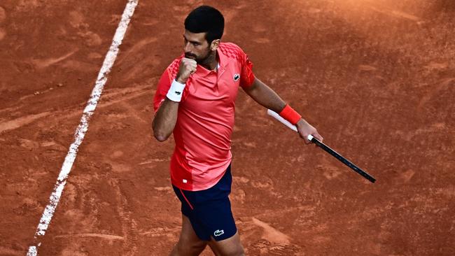 Djokovic remains on track to win his 23rd Grand Slam. (Photo by JULIEN DE ROSA / AFP)