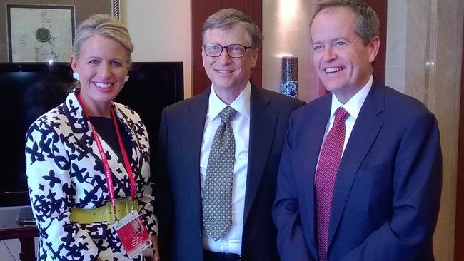 Bill and Chloe Shorten with Bill Gates at Boao Forum for Asia in China.