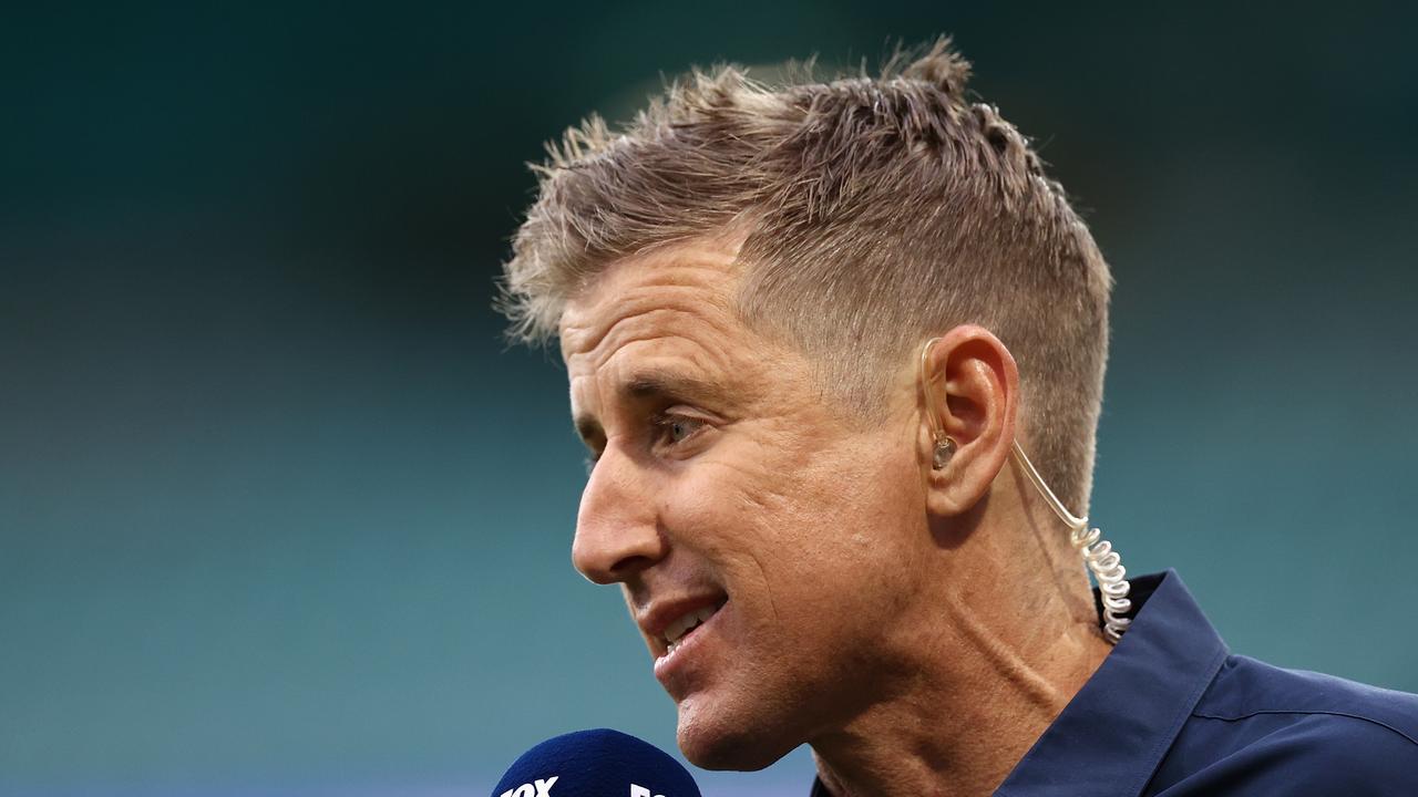 AFL 2023 Fox Sports’ Mark Howard roasted by cohosts after landing IPL