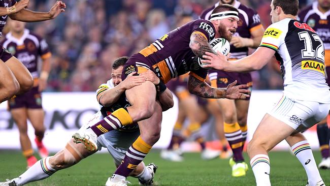 Melbourne Storm beat Brisbane Broncos to hand Penrith a shot at