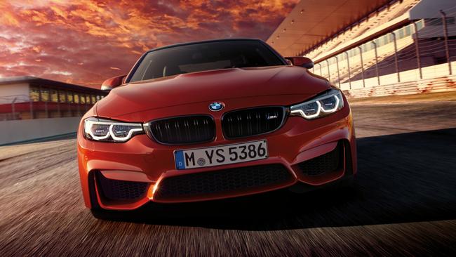 Automatic with paddle-shifters plus selectable drive modes: M4 turns heads, too.