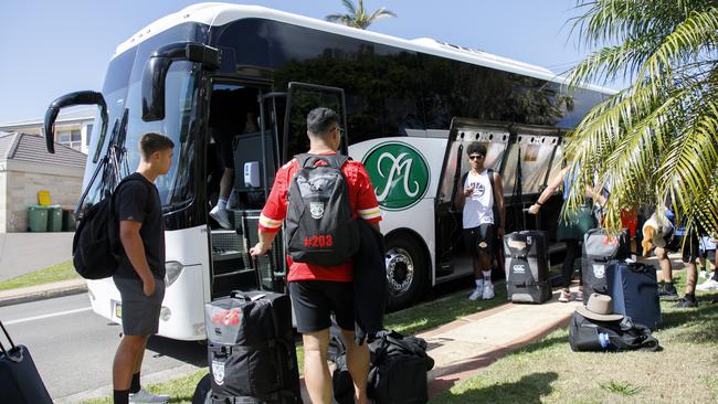 New Zealand Warriors leaving the Central Coast on their way back to New Zealand after months in Australia. Photo: Tim Pascoe