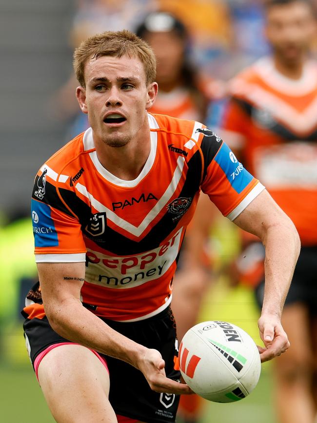 Both Lachie Galvin and Luai are great ball runners. (Photo by Darrian Traynor/Getty Images)