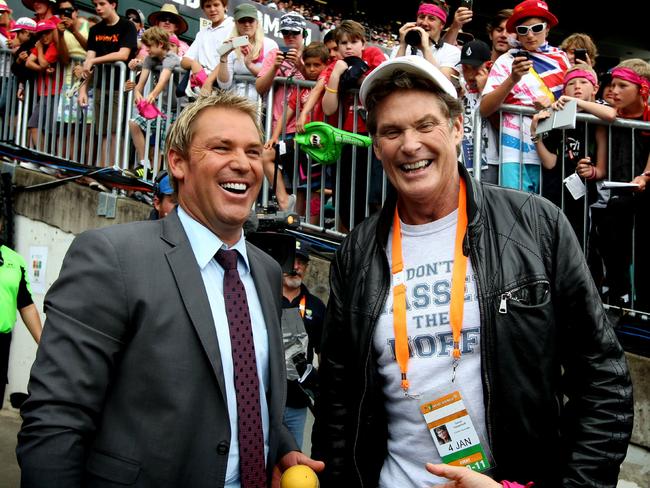 Shane Warne with US personality David Hasselhoff at the SCG.