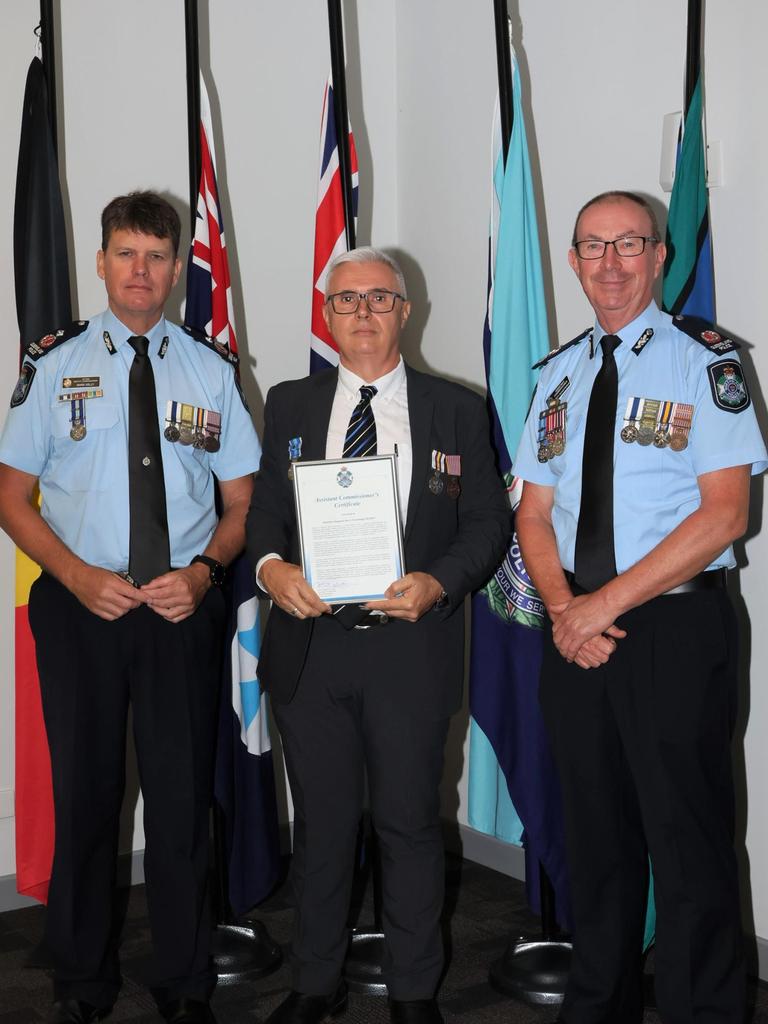 Cairns Central Stabbing: Tim Liesegang gets police valour medal | NT News