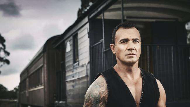 Shannon Noll to headline Mackay Festival of Arts