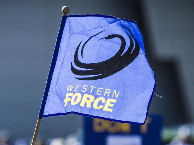 Force supporters during a rally at the Force HQ in Perth, Sunday, August 20, 2017. An estimated 10,000 Western Force fans have rallied in Perth against the Super Rugby club's axing by the Australian Rugby Union. (AAP Image/Tony McDonough) NO ARCHIVING