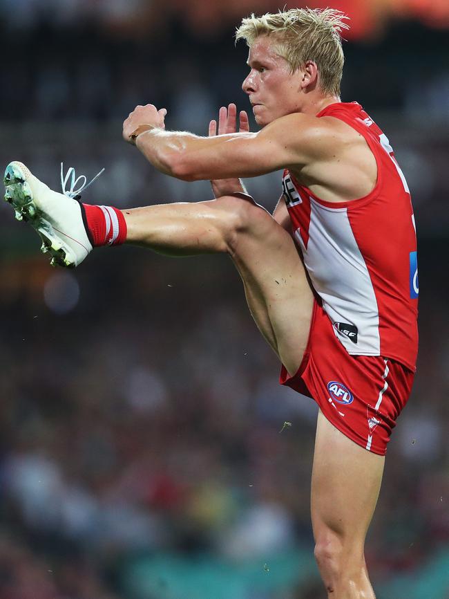 Could Isaac Heeney be doing more? Picture: Phil Hillyard