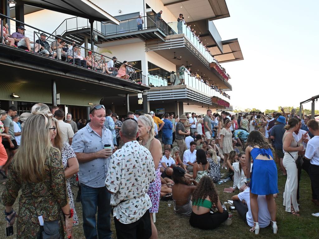 Crowds enjoy the 2021 Great Northern Darwin Cup. Picture: Julianne Osborne