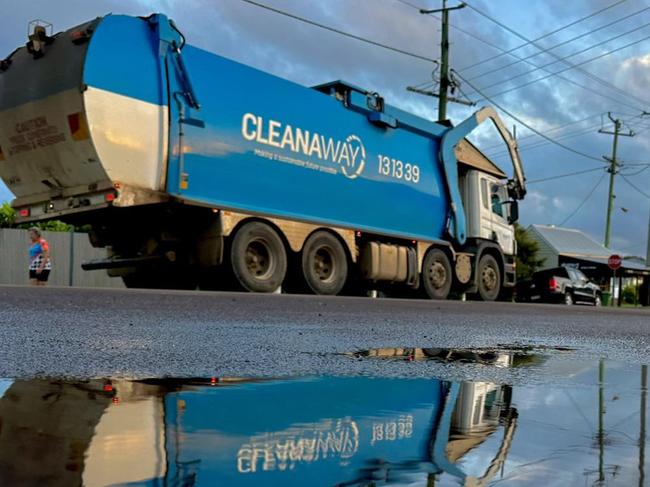 Some more nice puddles this morning I even captured a Cleanaway truck passing by. Even the rocks are showing their love for the town. Picture: Mal Dodt