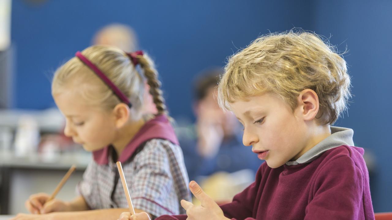 School leaders say primary curriculum is just too hard to teach