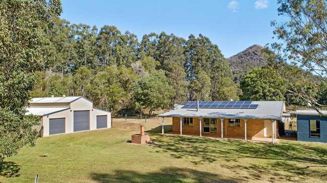 Strong auction line-up in Noosa