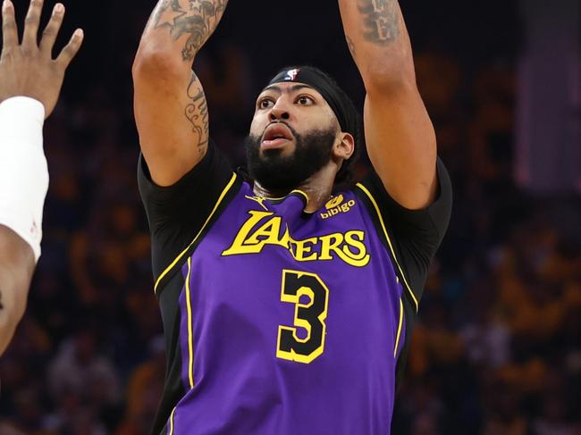 Anthony Davis looks like a shell of the player who tore the Warriors apart in game one. Picture: Getty Images