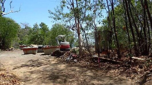 The cleanup of abandoned Cape Richards resort has got underway on Hinchinbrook Island.