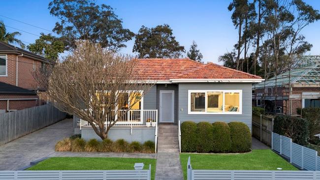 The median price of Sydney dwellings is now just over $1.11m.