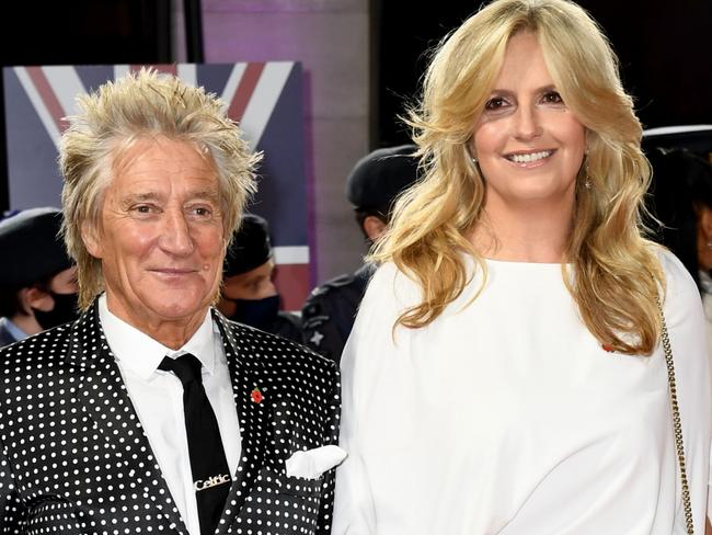 LONDON, ENGLAND - OCTOBER 30: Rod Stewart and Penny Lancaster attend the Pride Of Britain Awards 2021 at The Grosvenor House Hotel on October 30, 2021 in London, England. (Photo by Gareth Cattermole/Getty Images)