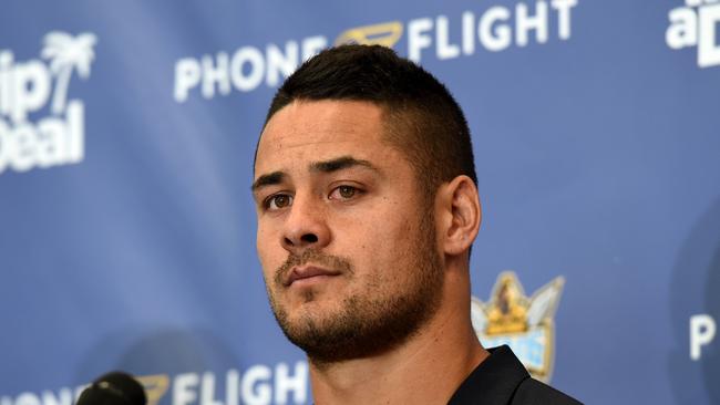 He seemed underwhelmed at a press conference yesterday but Jarryd Hayne has taken to Twitter this morning to express excitement about getting back on the training paddock today. (AAP Image/Dan Peled)