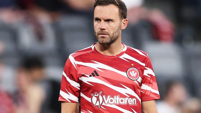 SYDNEY, AUSTRALIA - NOVEMBER 08:  Juan Mata of the Wanderers warms up during the round four A-League Men match between Western Sydney Wanderers and Newcastle Jets at CommBank Stadium, on November 08, 2024, in Sydney, Australia. (Photo by Matt King/Getty Images)