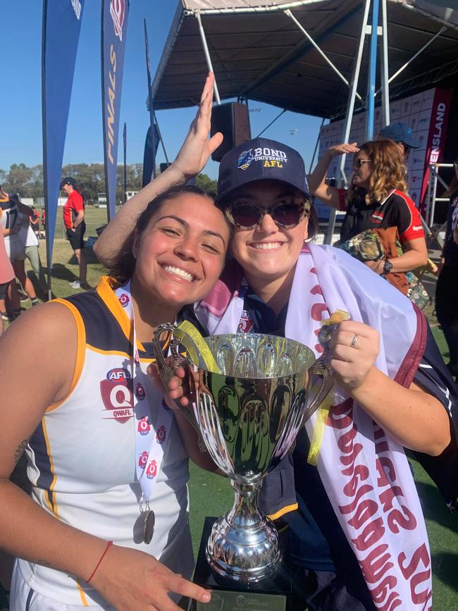 Rihanna Saliadarre (left) and Zali Cheffers (right) celebrate their 2019 QAFLW development premiership. Pic: Supplied.