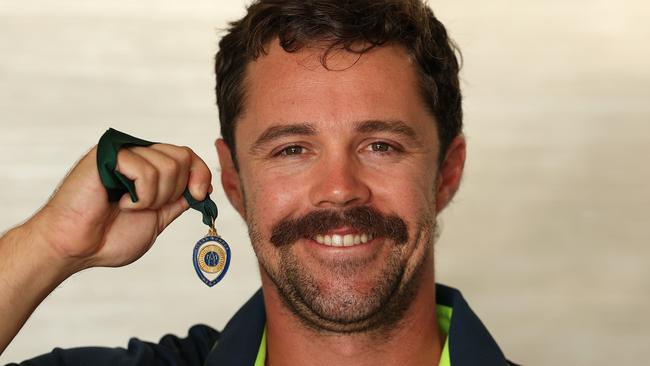 Travis Head with the Allan Border Medal