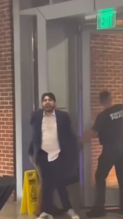 Alleged DC shooter shouts 'free Palestine' during arrest