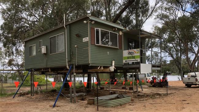 Mildura Houseboats' office before the flood waters started rising.