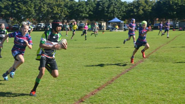 Action from Helensvale Hornets Junior Rugby League Club.