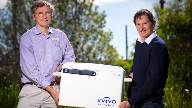 Surgeon David McGiffin and Professor David Kaye with the “heart-in-a-box”. Picture: Sarah Matray