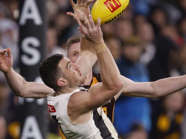 Daniel McStay of the Magpies marks the ball during the round 19 AFL match. Picture: Darrian Traynor/Getty Images.