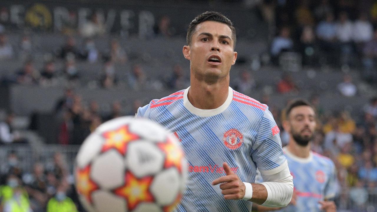 The World's Highest-Paid Soccer Players 2021: Manchester United's Cristiano  Ronaldo Reclaims Top Spot From PSG's Lionel Messi