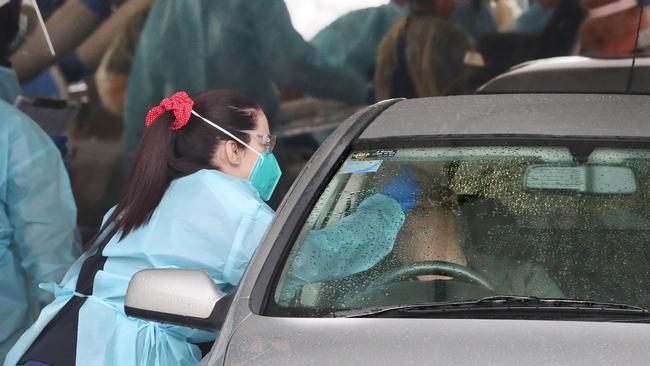 Melburnians flocked to the Parkdale testing site on Sunday. Picture: David Crosling