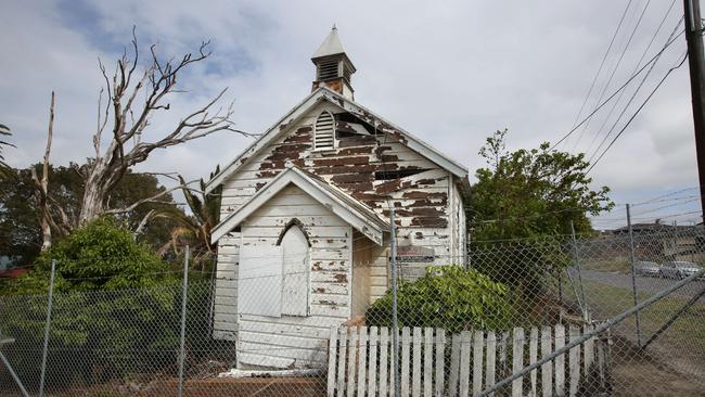 The La Perouse Mission Church will be painted in its original brown colour