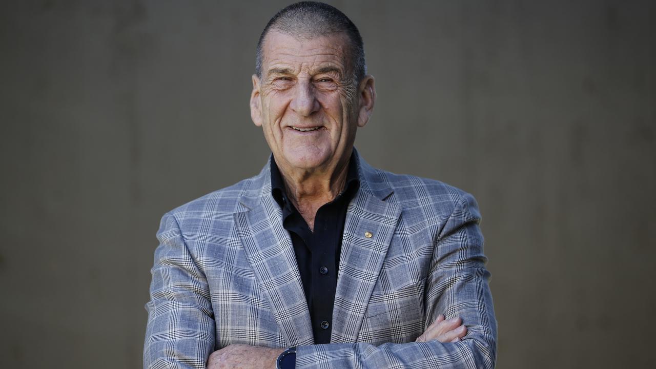 President Jeff Kennett says what is going on at Collingwood doesn’t effect the Hawks.