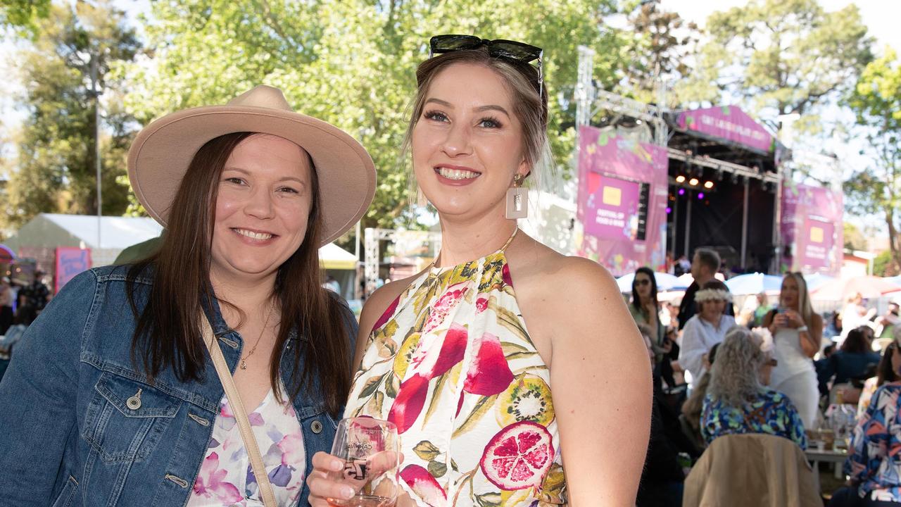 Mel Stirling (left) and Amy Ljung, Toowoomba Carnival of Flowers Festival of Food and Wine, Saturday, September 14th, 2024. Picture: Bev Lacey