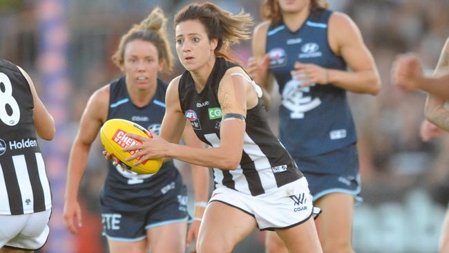 Collingwood captain Stephanie Chiocci in action against Carlton.