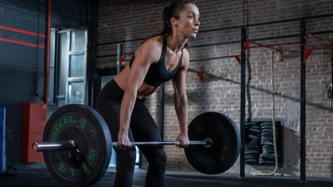 9 Best Pre-Workout Supplements for Women, According to Experts