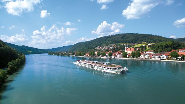 Crystal Mozart on the Danube River.