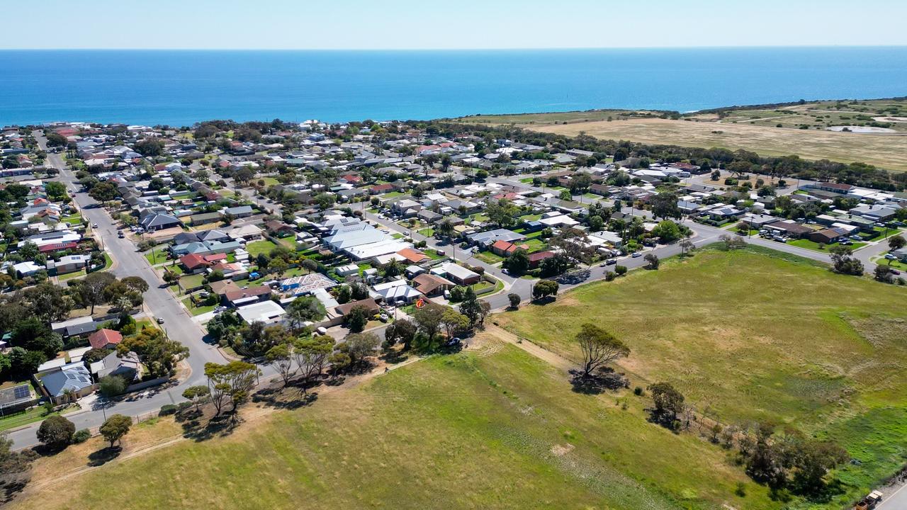 Allotments for more than 100 houses will be released at O'Sullivan Beach.