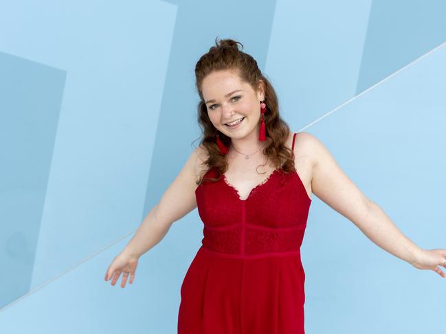 Isabelle Epps is also juggling Year 12 with performing. Picture: Monique Harmer