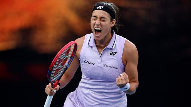 Caroline Garcia withstood the challenge of Leylah Fernandez.