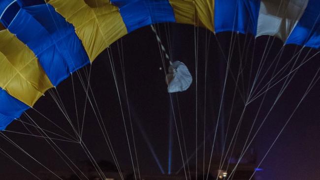 SUPERMOON SKYDIVE: An outstanding opportunity to skydive by the light of the final supermoon over Byron Bay will occur on May 26, 2021.