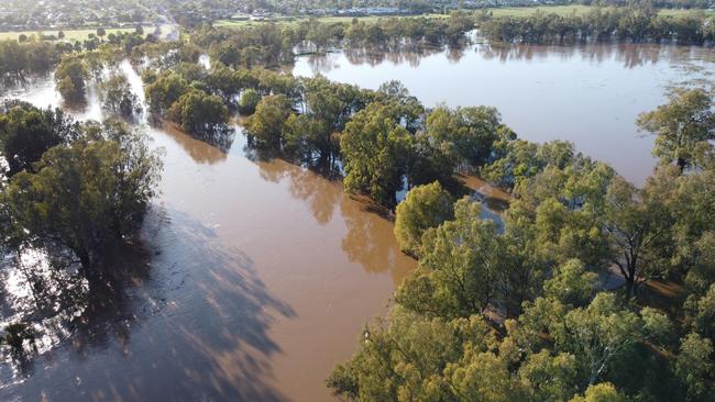 Drone footage of Dubbo floods. Picture: Jessie Robinson