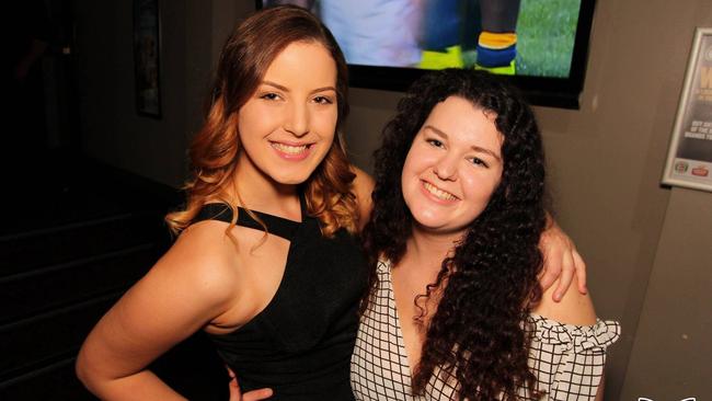 Nightlife at the Eyre Hotel, Whyalla in 2015