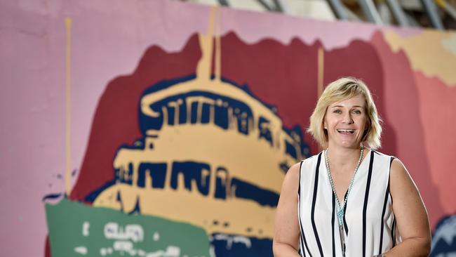 MANLY DAILY/AAP. Zali Steggall poses during a photo shoot at Manly on Monday March 25. Zali Steggall is an independent candidate contesting the seat of Warringah against former Australian PM Tony Abbott. AAP IMAGE / Troy Snook)