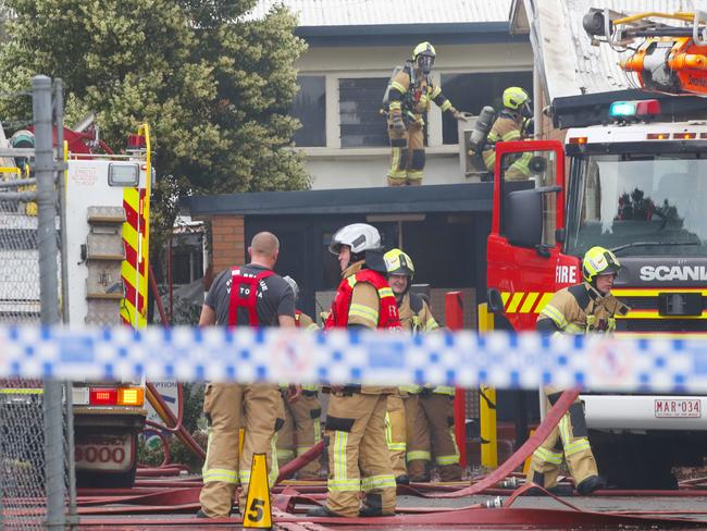 MELBOURNE, AUSTRALIA - NewsWire Photos, AUGUST 26, 2023. Police and firefighters at the scene of a school fire at Heatherwood Special education school in Donvale. Picture: NCA NewsWire / David Crosling