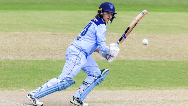 Saskia Horley of the Breakers bats during the WNCL match between New South Wales and Tasmania at North Sydney Oval on March 14, 2022 in Sydney, Australia. (Photo by Mark Evans/Getty Images)