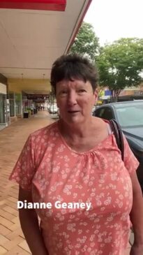 Gympie shoppers react to Queen's death