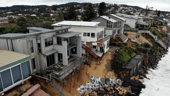 Homes along Ocean View Drive in Wamberal are at risk from erosion. Picture: Toby Zerna